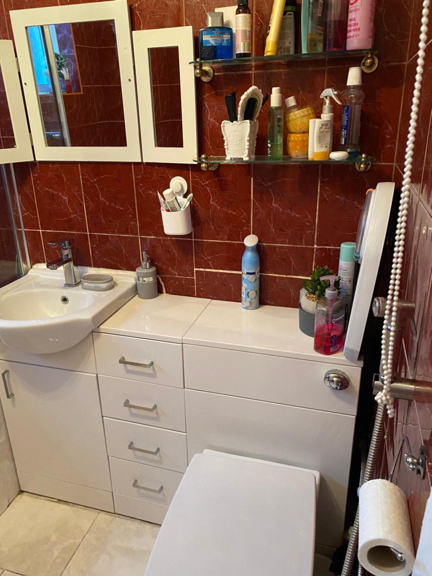Happy Place With Kitchenette- Female Only Лондон Экстерьер фото